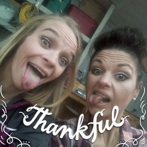 Meet your Posher, Pam